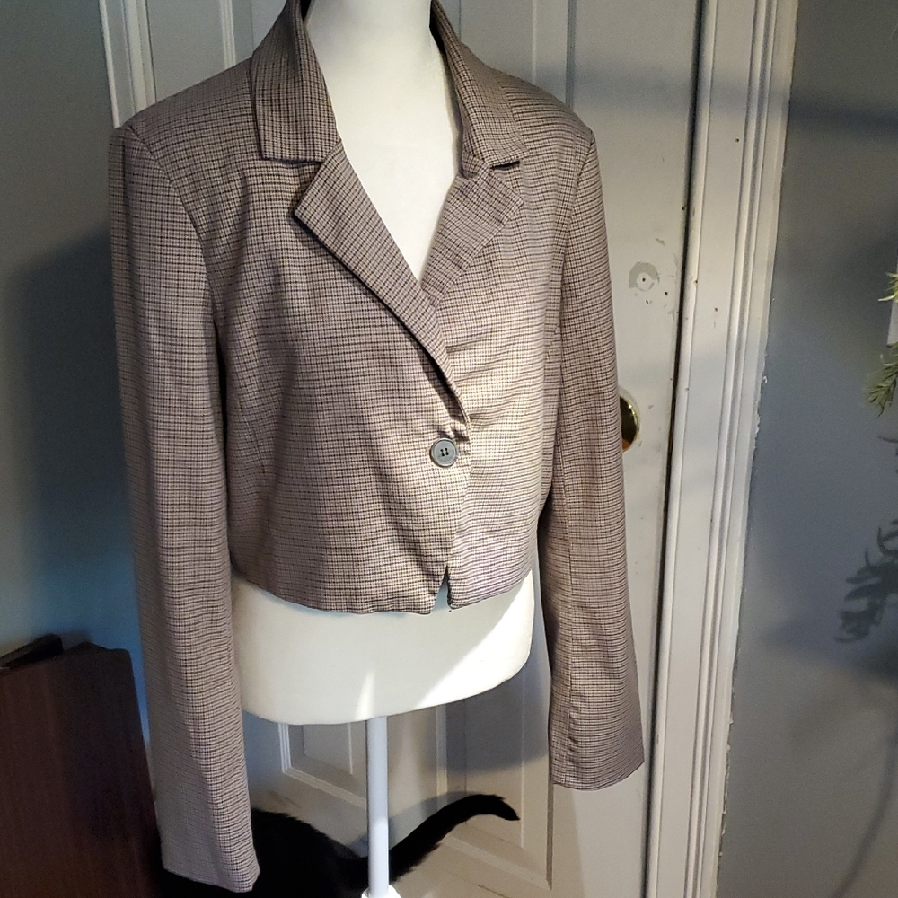 House of Harlow 1960 Tan Blazer with Notched Lapels